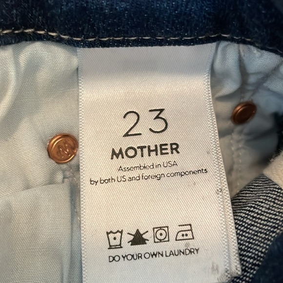 MOTHER jeans High Waisted Looker Ankle Fray.  Wash: Night Owl. Size 23. EUC. - Picture 4 of 5